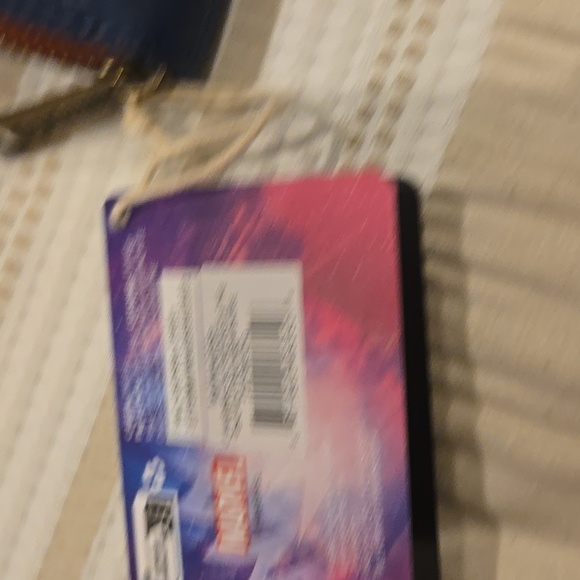 Guardian's of the Galaxy Loungefly wallet - Picture 8 of 8